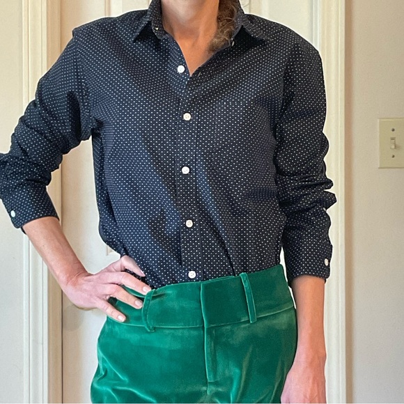 J Crew 100% Cotton Shirt, Men’s Shirt but look how good it looks on a lady! Sz M - Picture 10 of 12